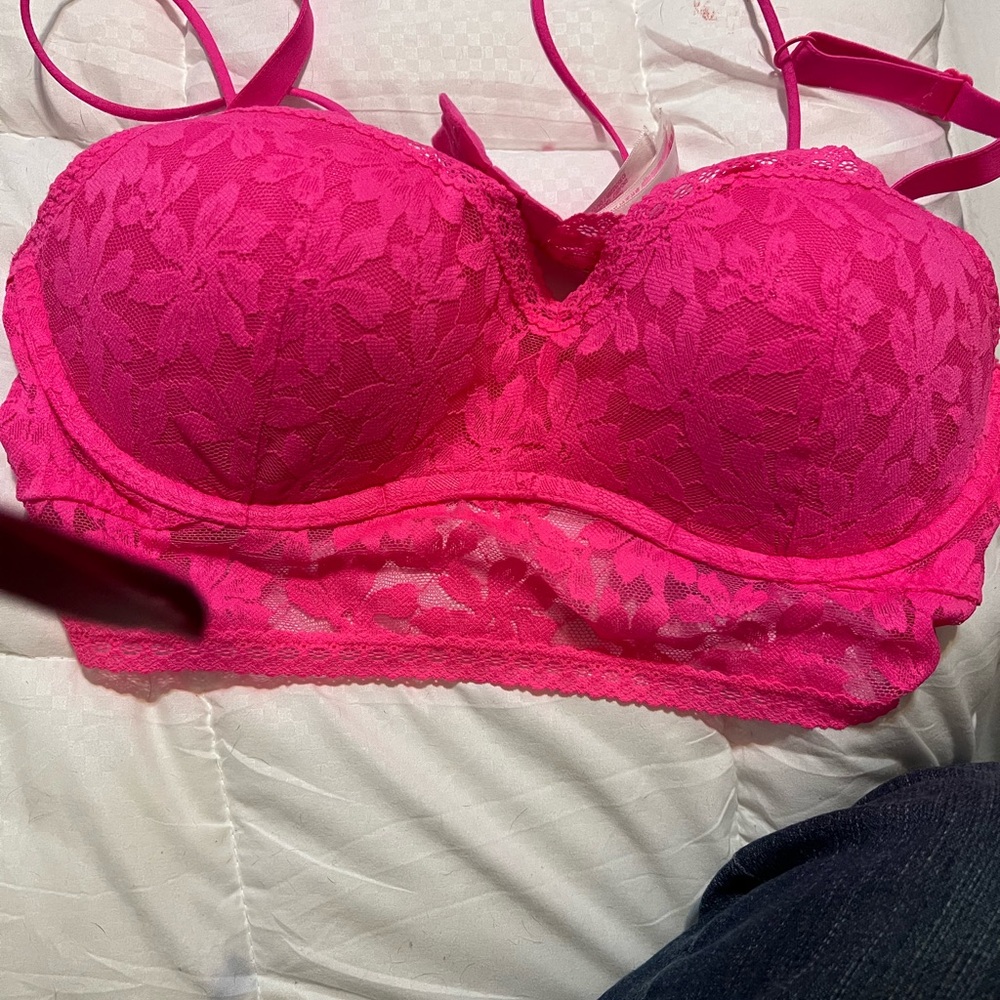 Women's Pink Lace Bra
